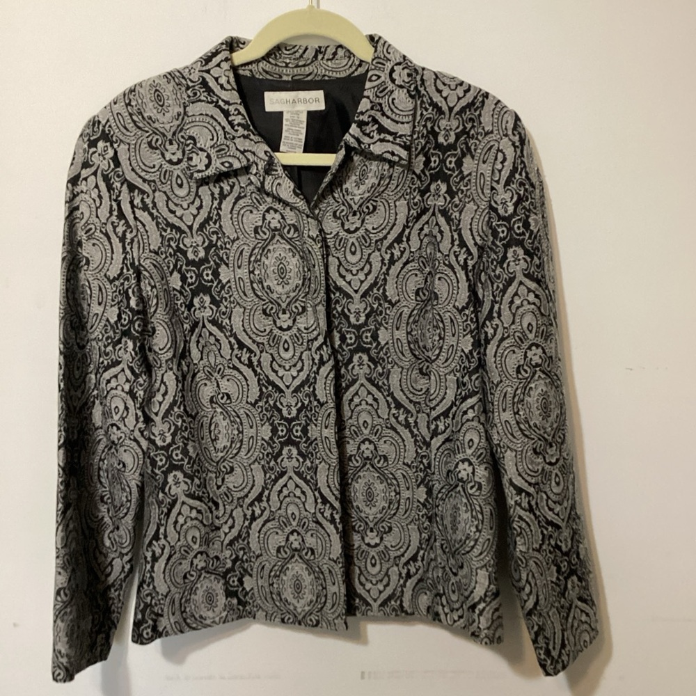 Sag Harbor Vintage-Inspired Paisley Jacket Black/Grey/Silver Women's lined